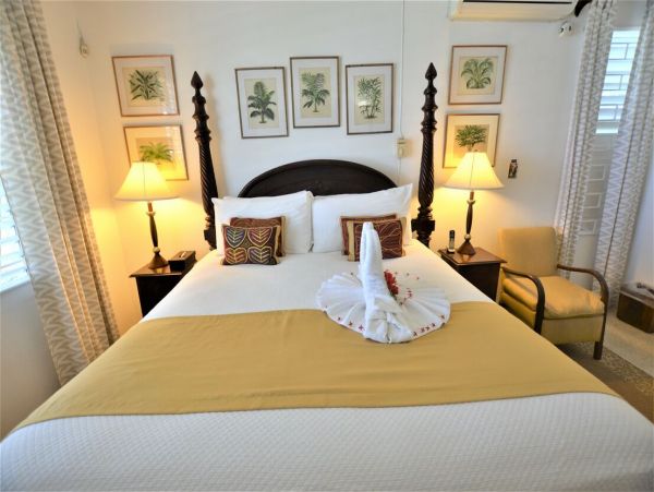Jamaica Home 960728