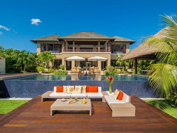 Jamaica Home 960735