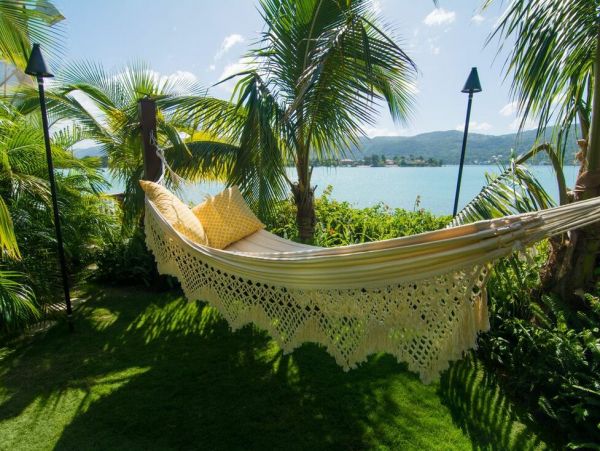 Jamaica Home 960735