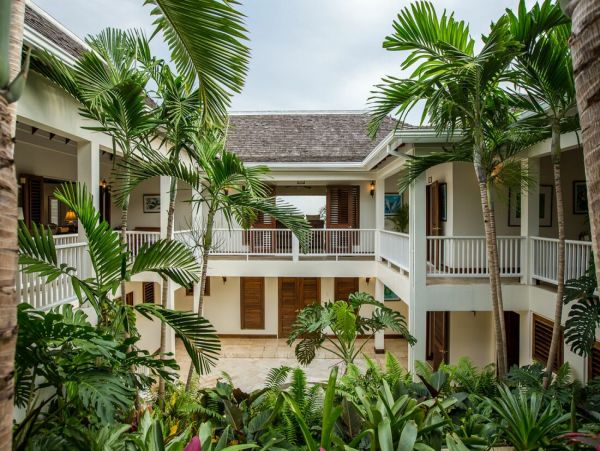 Jamaica Home 960740