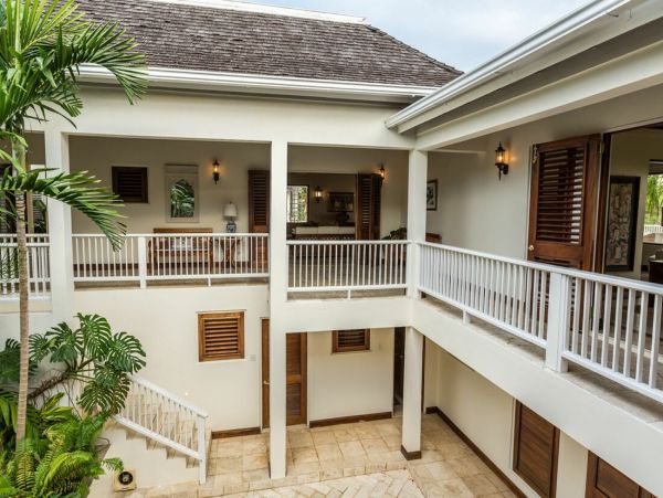 Jamaica Home 960742