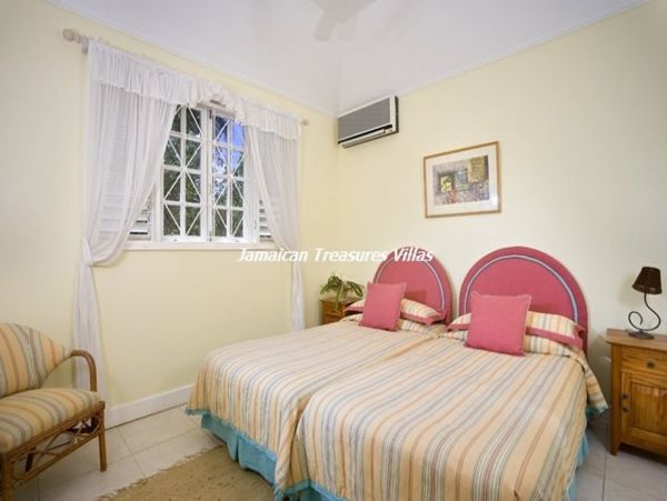 Jamaica Home 960744