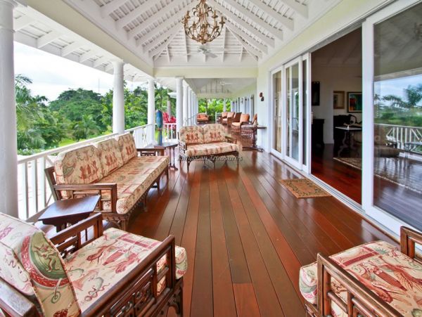Jamaica Home 960747