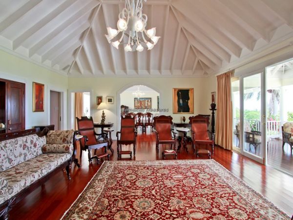 Jamaica Home 960747