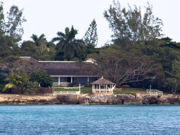 Jamaica Home 960748