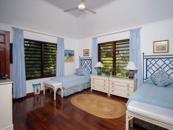 Jamaica Home 960759