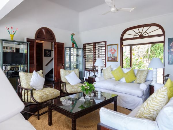 Jamaica Home 960759