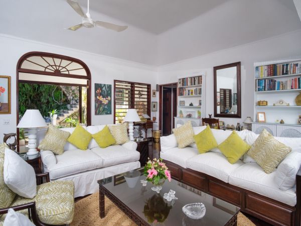 Jamaica Home 960759