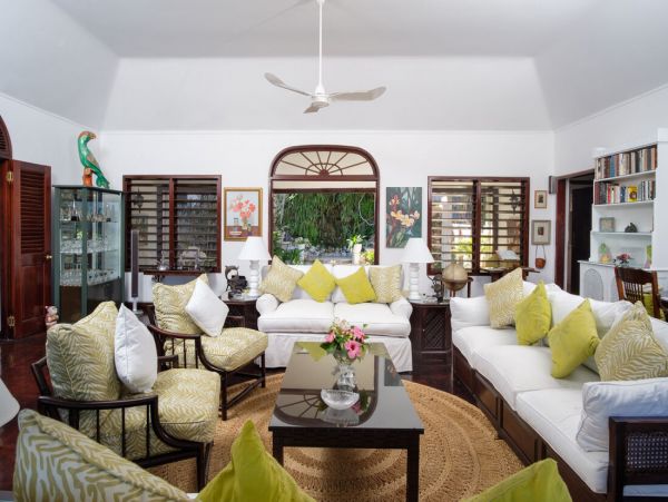 Jamaica Home 960759