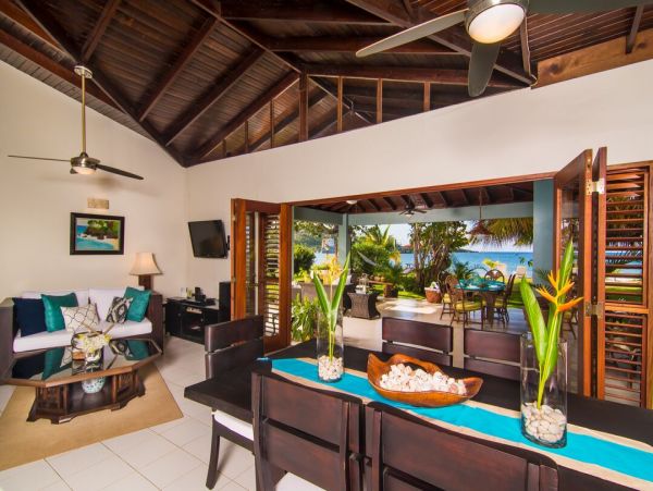 Jamaica Home 960761
