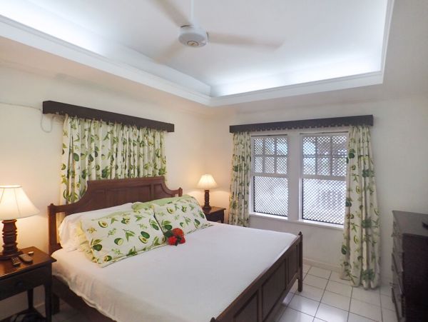 Jamaica Home 960762