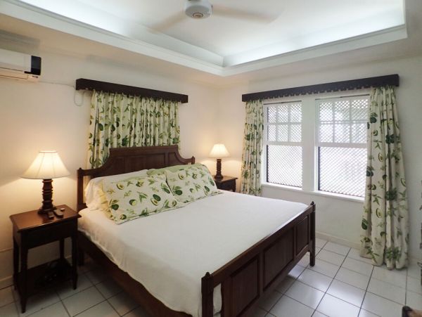 Jamaica Home 960762