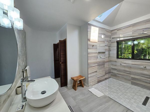 Jamaica Vacation Rental: Luxury Beachfront Getaway Awaits