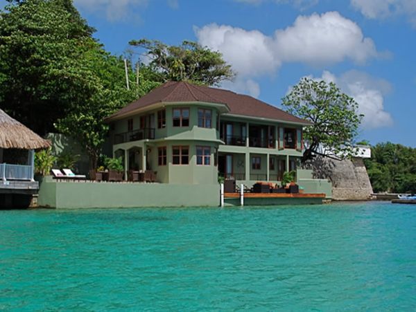 Jamaica Home 960764