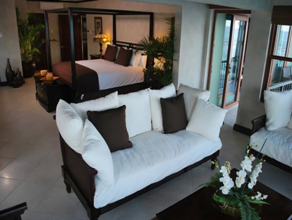 Jamaica Home 960764