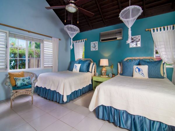 Jamaica Home 960767