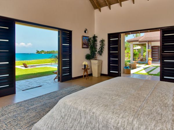 Jamaica Home 960770