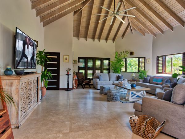 Jamaica Home 960770
