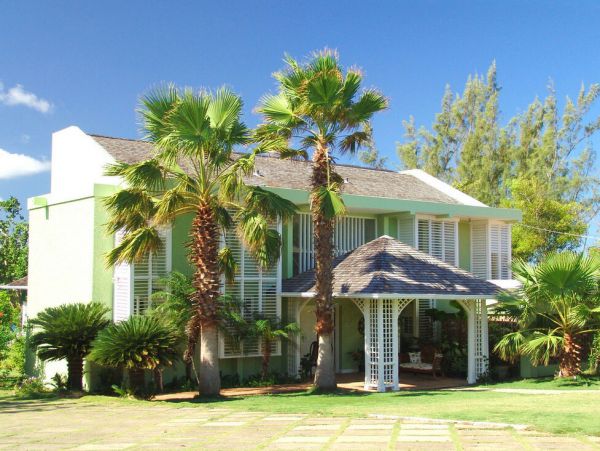 Jamaica Home 960772