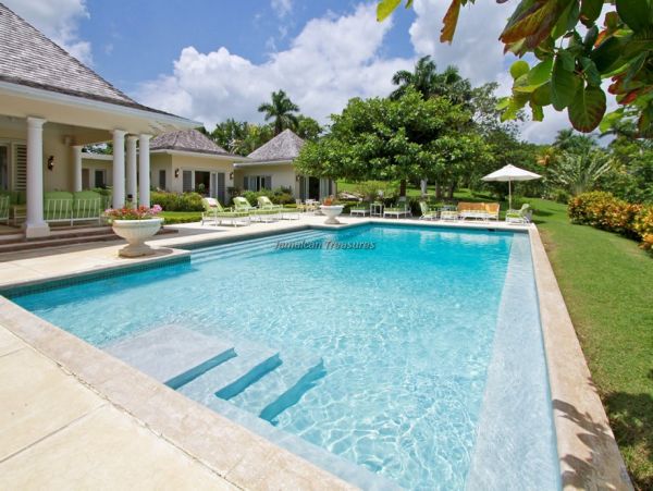 Jamaica Home 960773