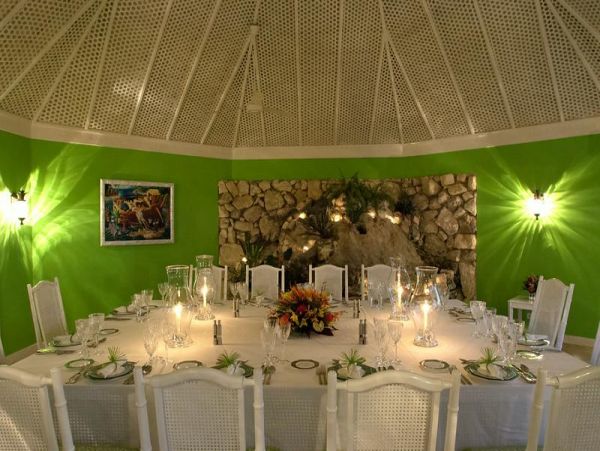 Jamaica Home 960773