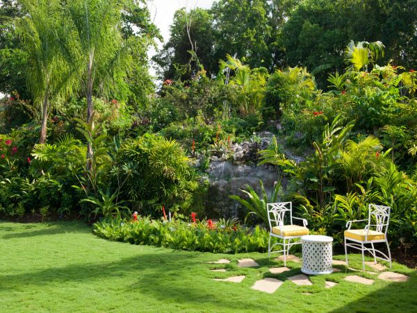Jamaica Home 960777