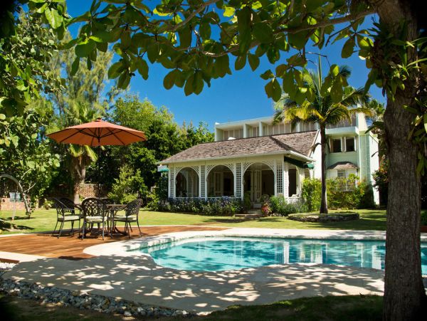 Jamaica Home 960778