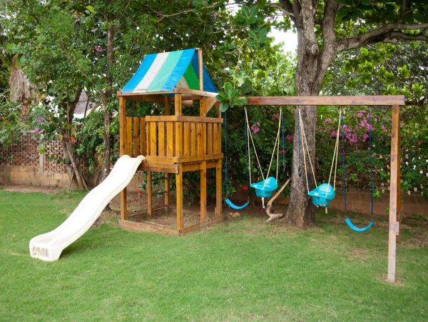 Jamaica Home 960787