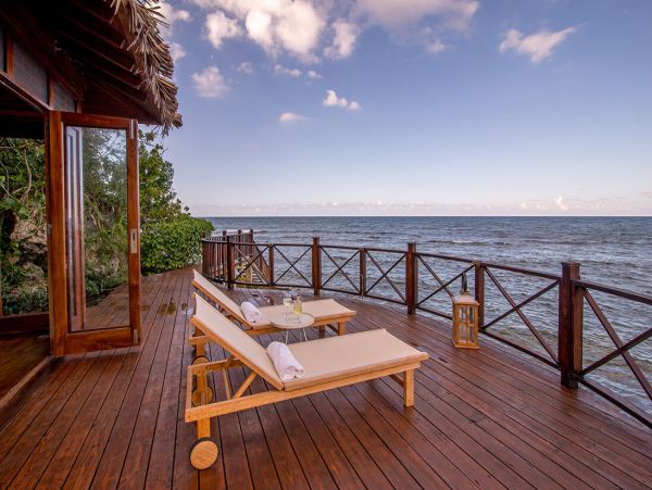 Jamaica Home 960788