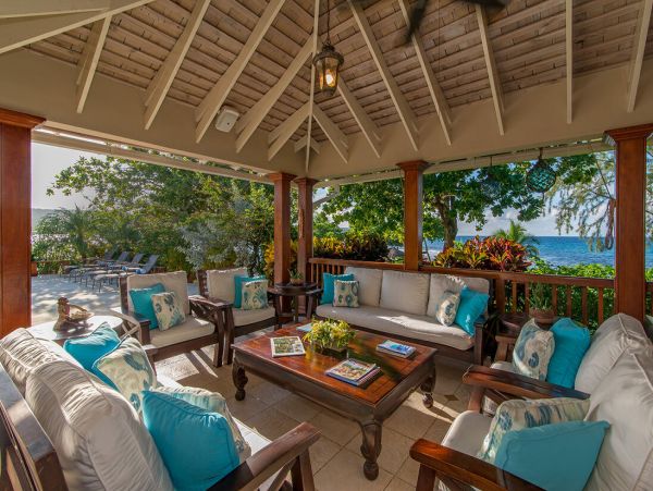 Jamaica Home 960789