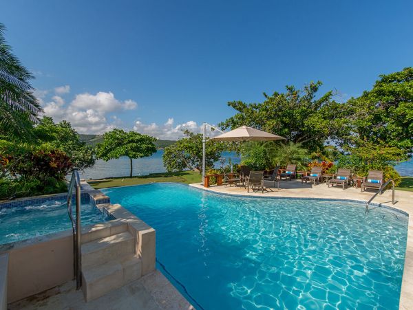 Jamaica Home 960789