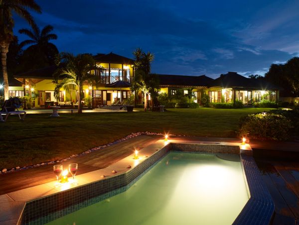 Jamaica Home 960791