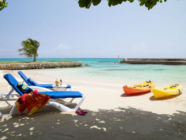 Jamaica Home 960791