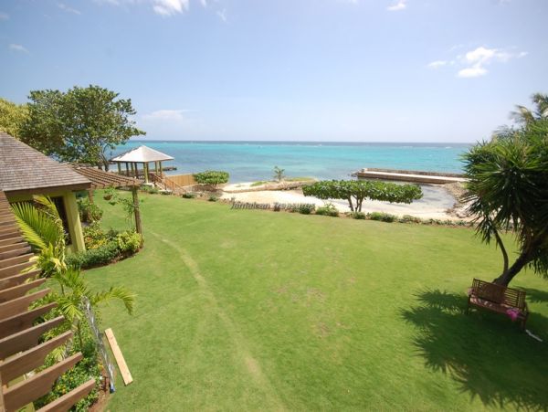 Jamaica Home 960793