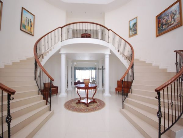 Jamaica Home 960805