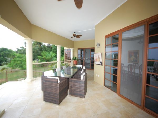 Jamaica Home 960805