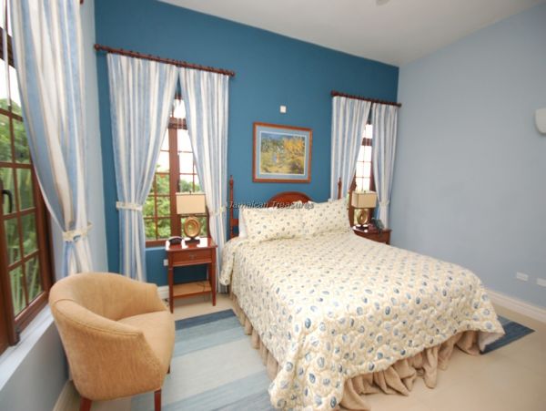 Jamaica Home 960807