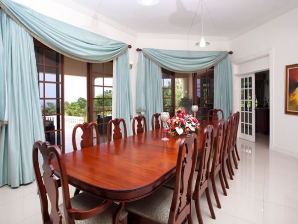 Jamaica Home 960807