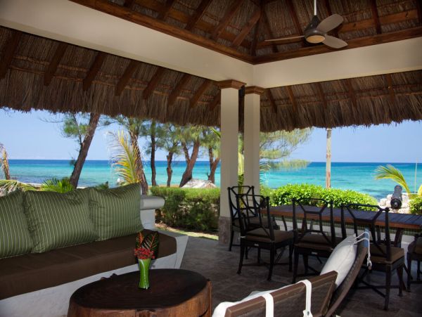 Jamaica Home 960808