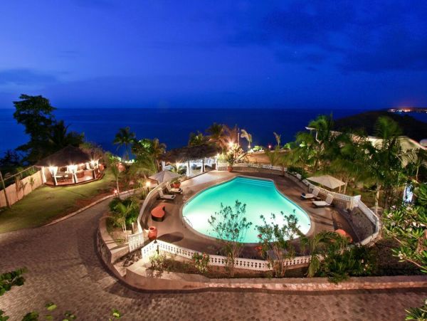 Jamaica Home 960811