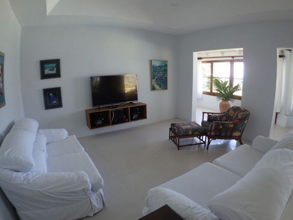 Jamaica Home 960814