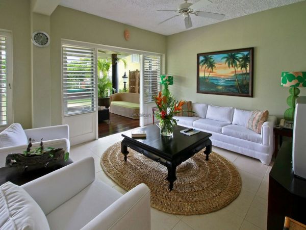 Jamaica Home 960815