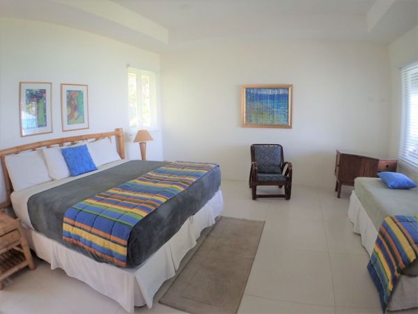 Jamaica Home 960818