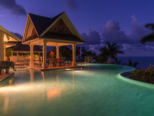 Jamaica Home 960820