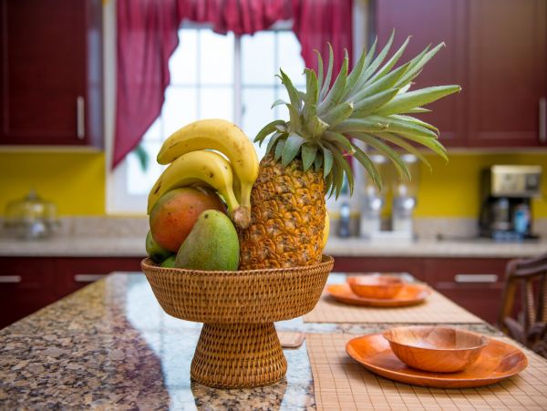 Jamaica Home 960827