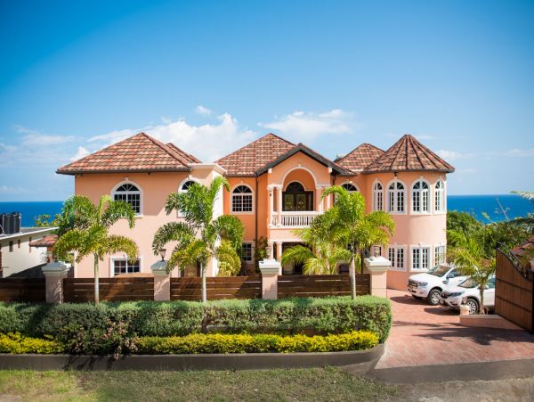Jamaica Home 960831