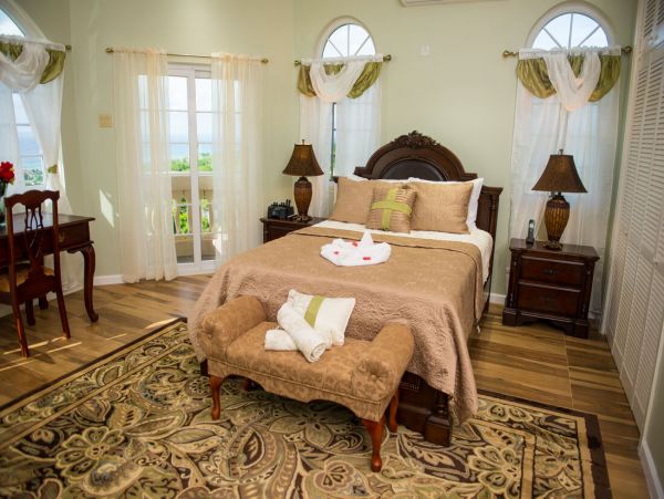 Jamaica Home 960831