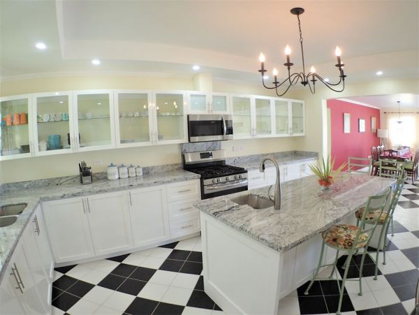 Jamaica Home 960832