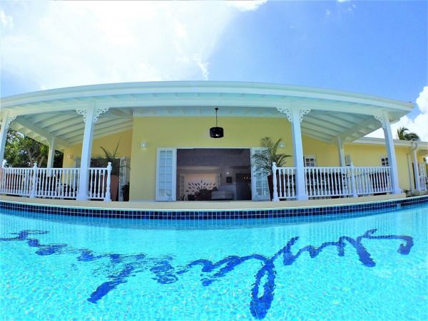 Jamaica Home 960832