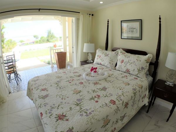 Jamaica Home 960834